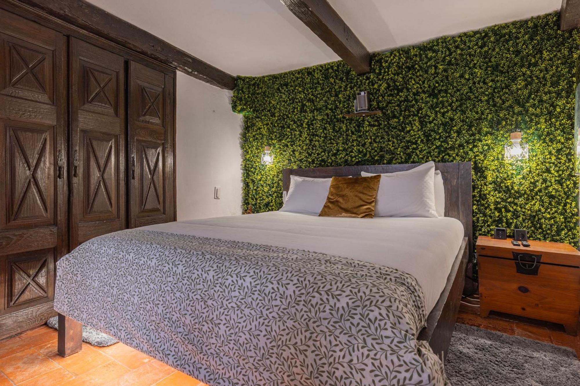 Small Cozy Room In Palace Patio With Hot Tub And Snooker - Sintra Wow ภายนอก รูปภาพ
